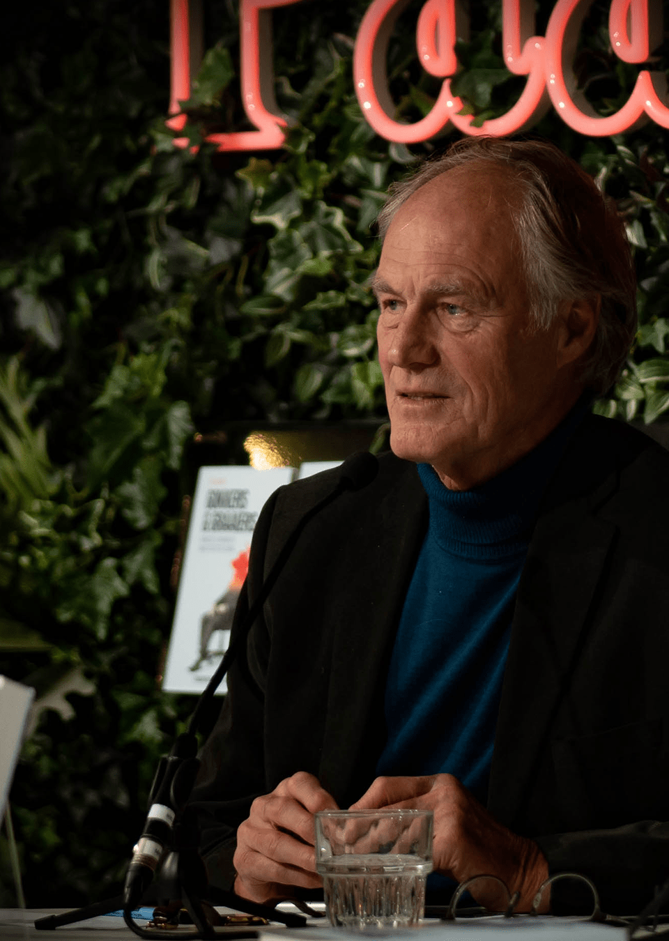 Roel Janssen signeert bij Paagman